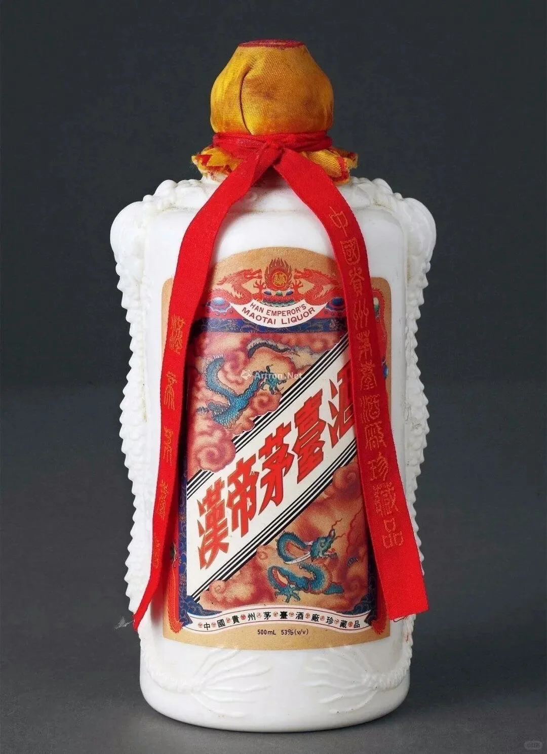 3100万1瓶的“汉帝茅台酒”每毫升 60万！