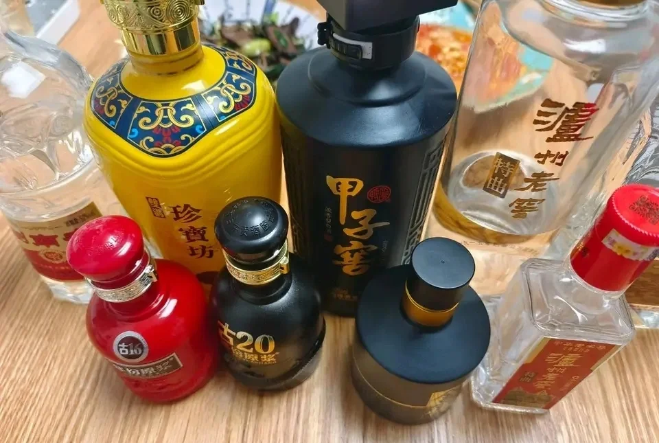 老爸的藏酒柜有家的温馨!