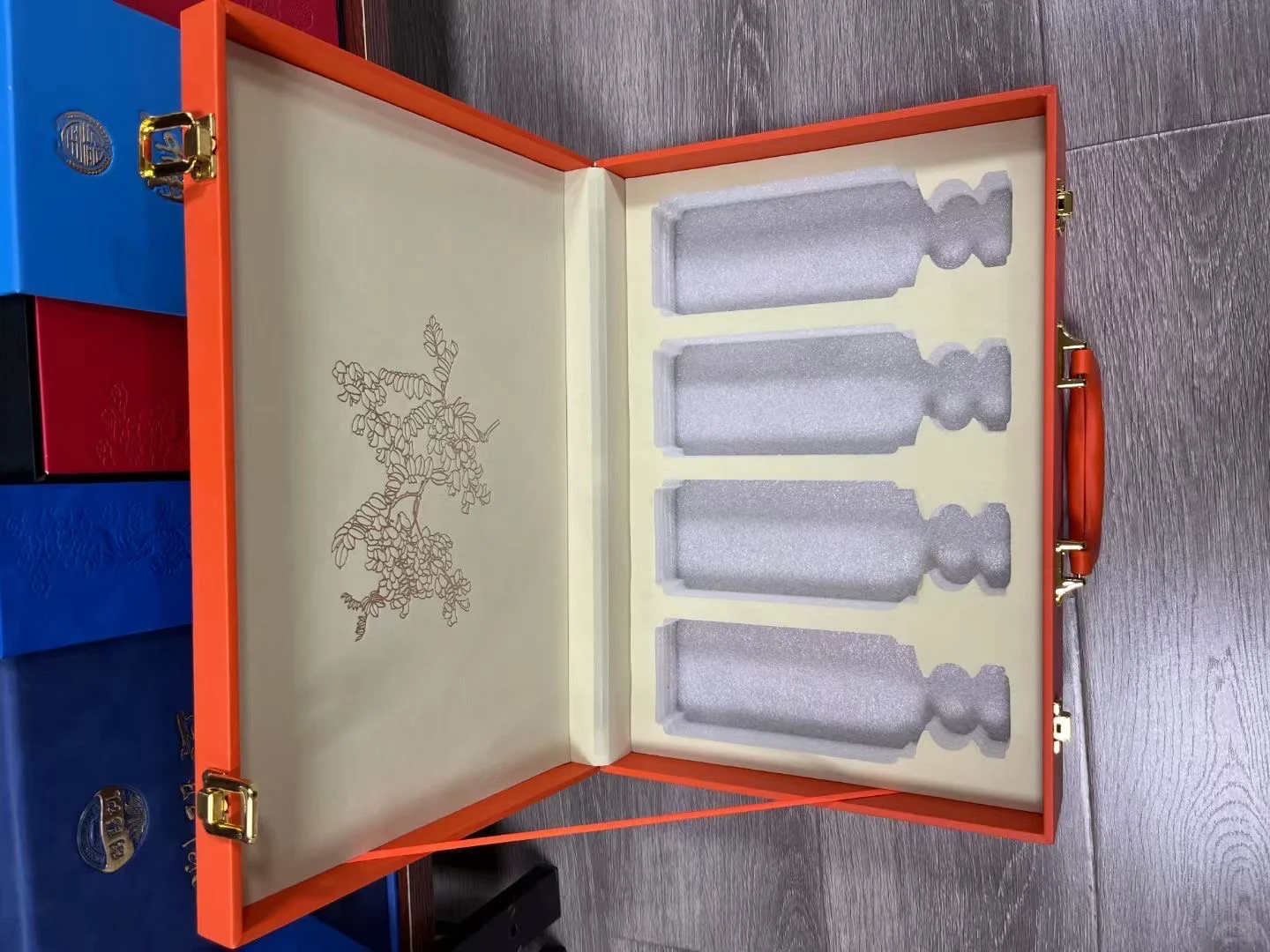 哇！这家白酒皮盒包装真牛！