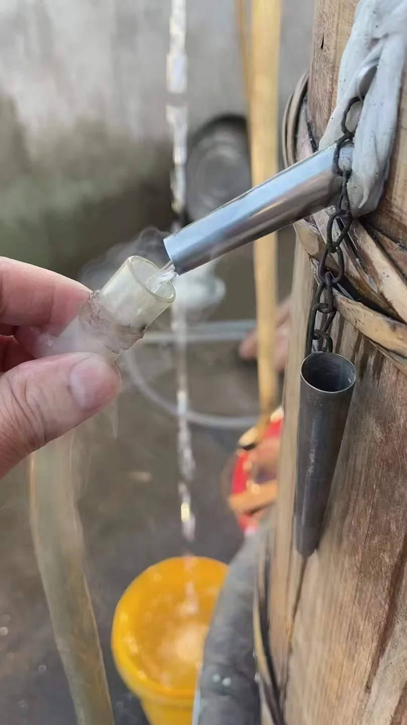 正宗高粱土烧酒53度，喝了不上头，三年+纯