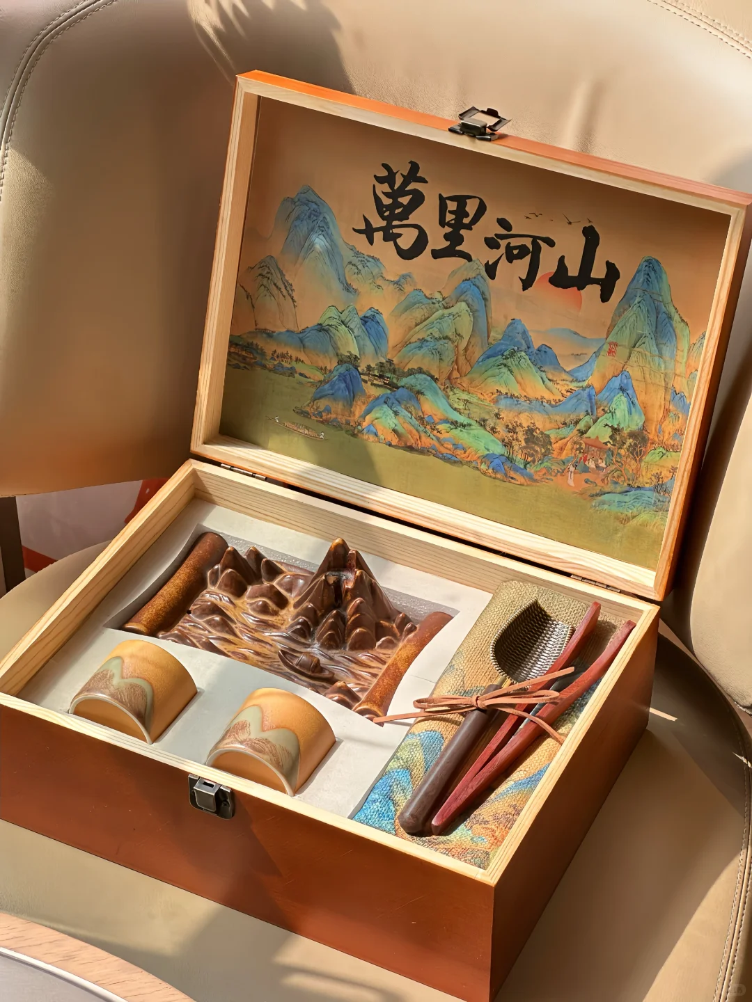 这份东方美学礼品送客户也太拿的出手了吧…