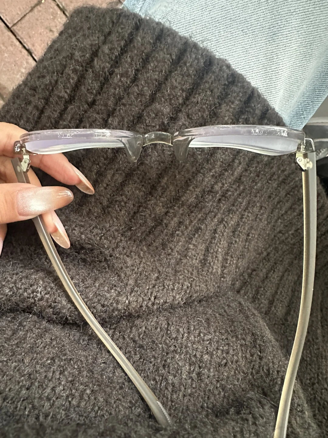 近视一千三百度 特别焦虑 可以做手术吗