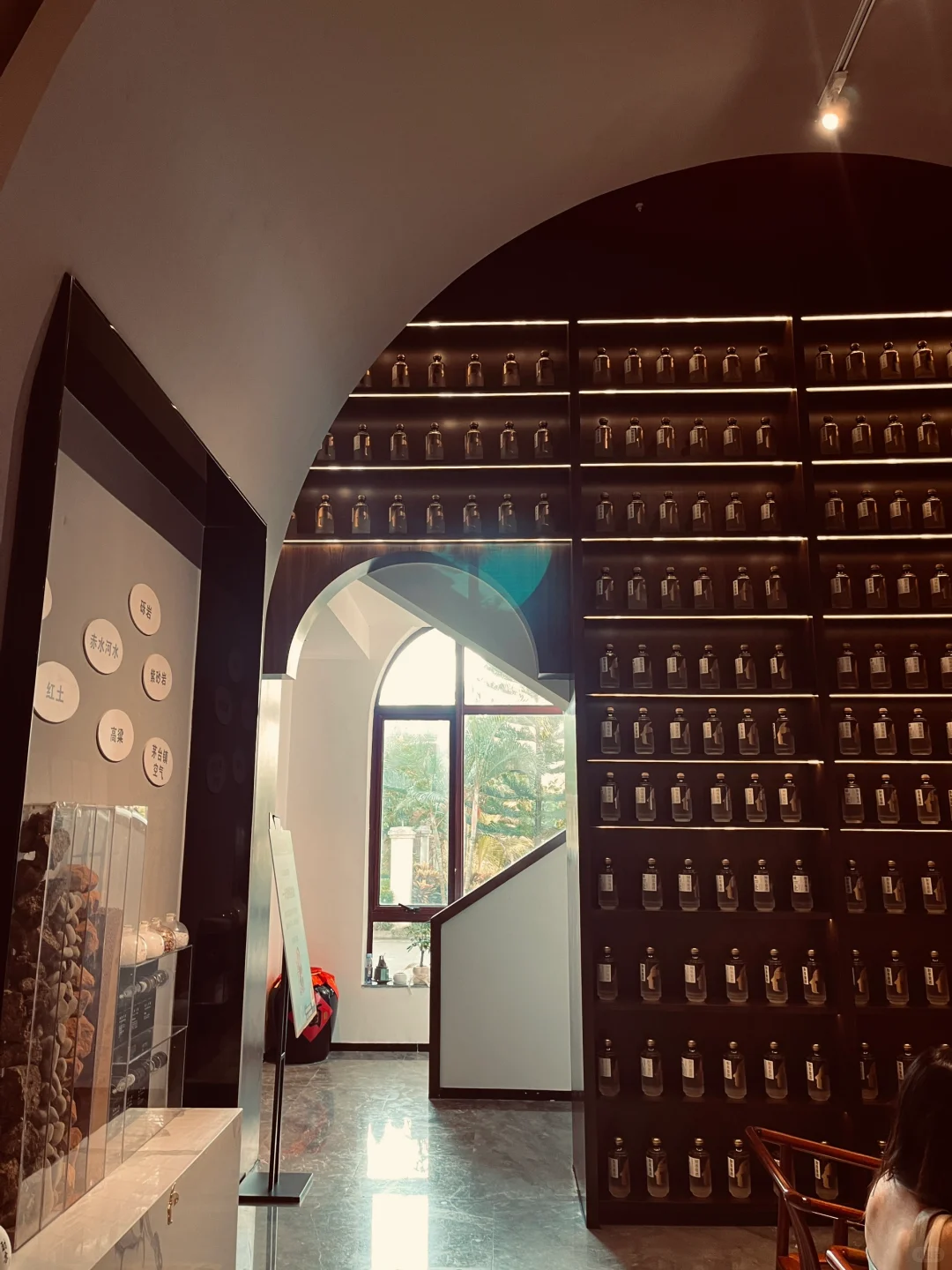 海口的bar已经next level了!!!