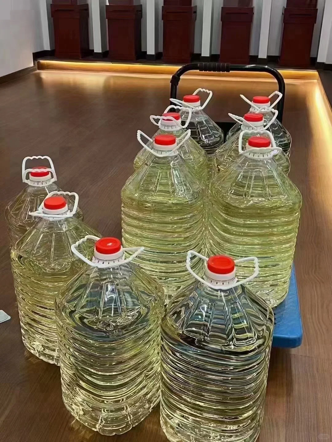 酱香四溢，韵味悠长。这款优质酱香型白酒