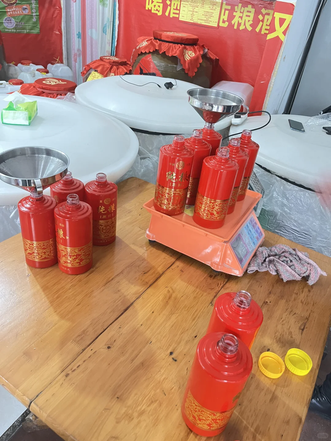 纯粮食高粱酒，入口醇厚，回味悠长！