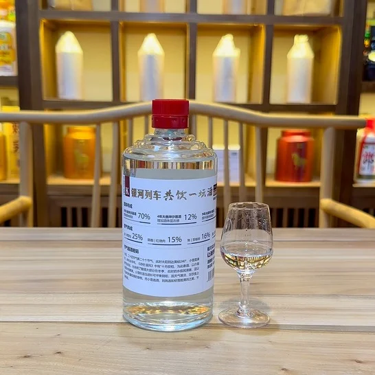 酱迷分享，共饮一坛小雪，大曲坤沙靠谱吗？