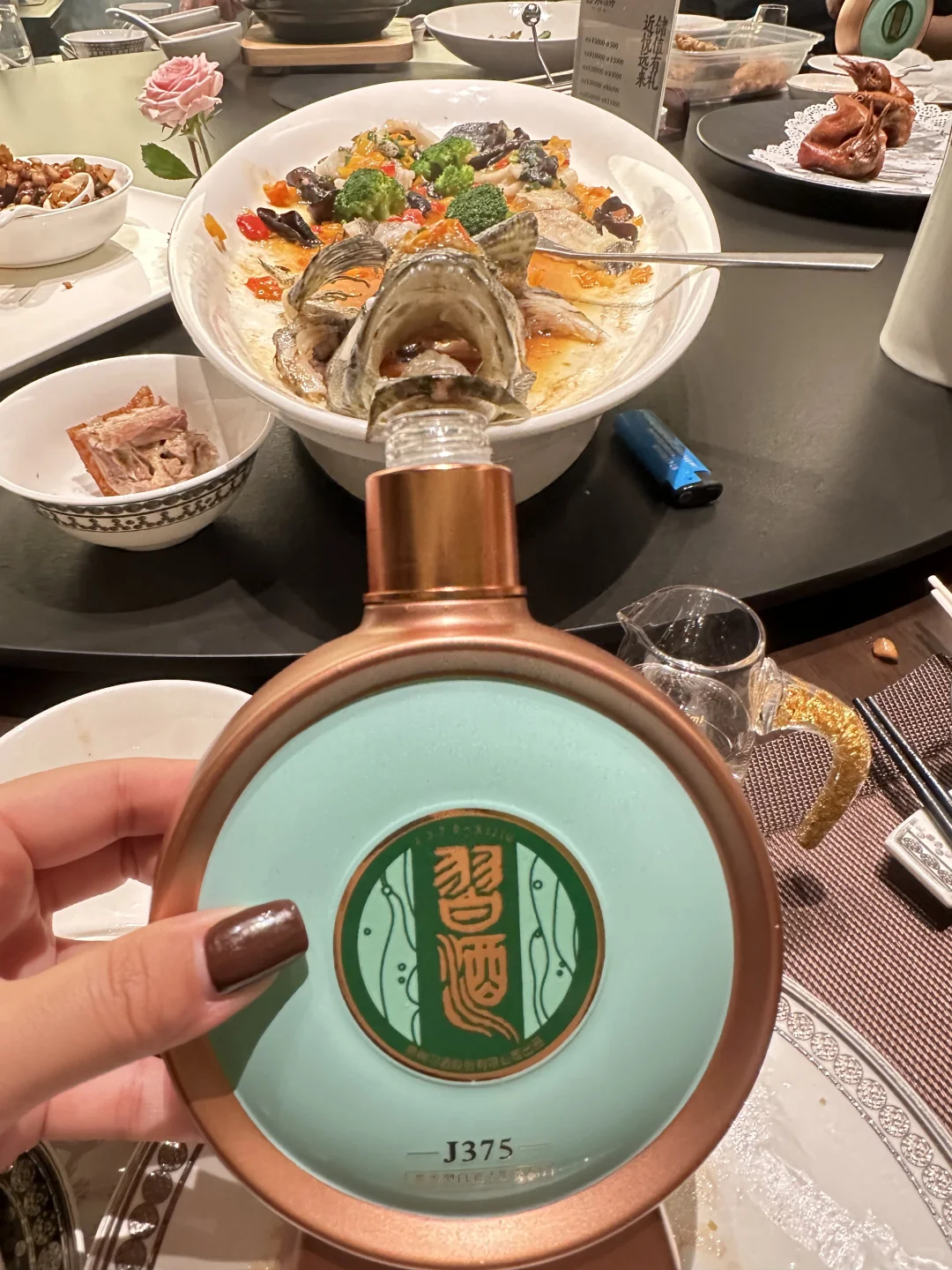 今天喝君品品鉴