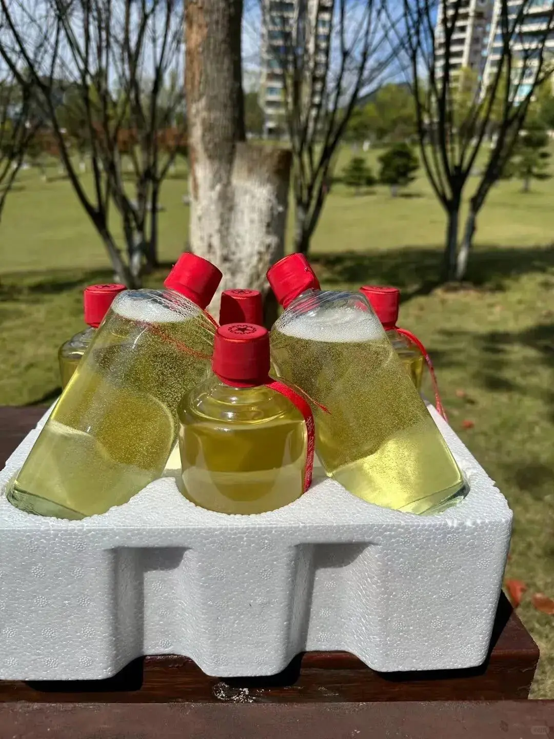 为什么喝白酒都是小杯慢饮，而不像其他的酒