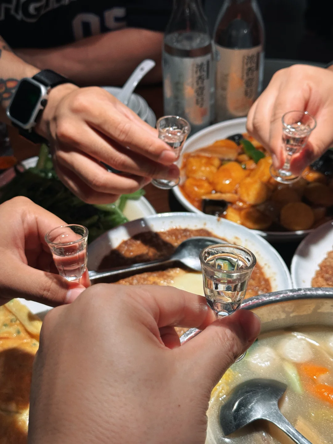 喝个白酒，交个朋友