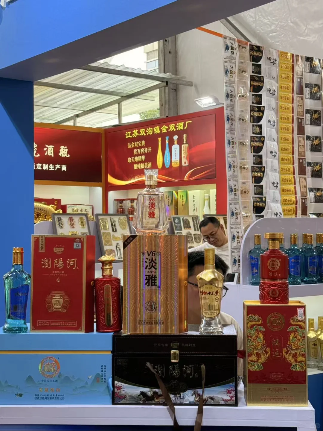 刚从秋糖酒会回来，真的是人山人海