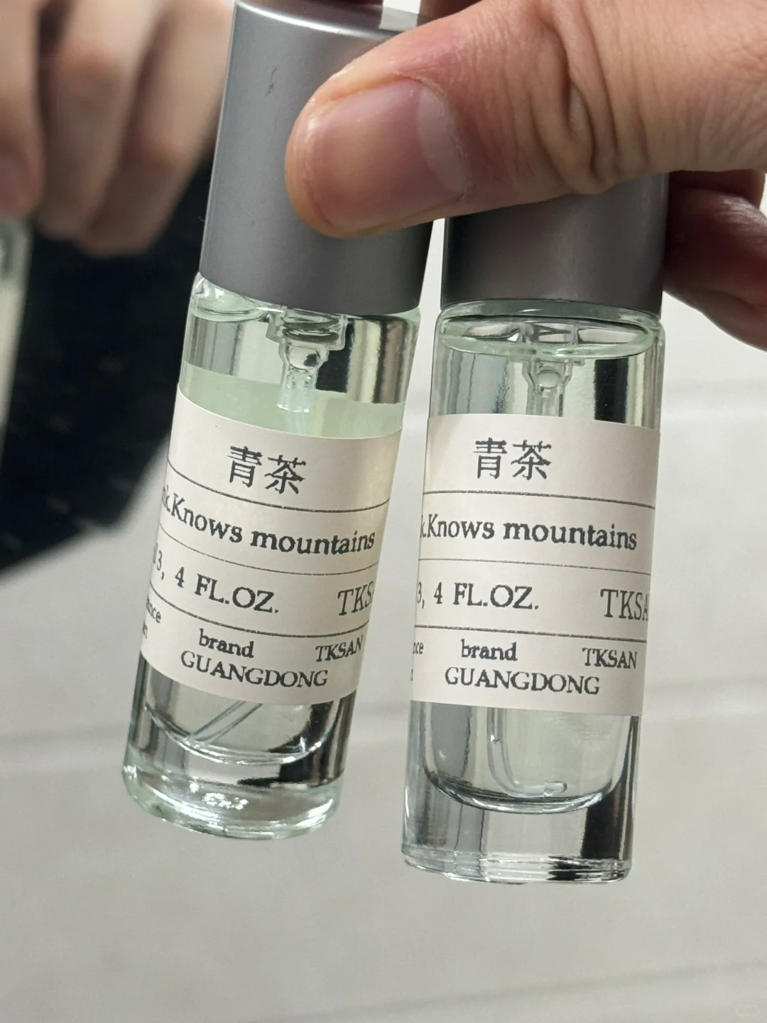 自从停产了后，被催了半年的“青茶”香水……