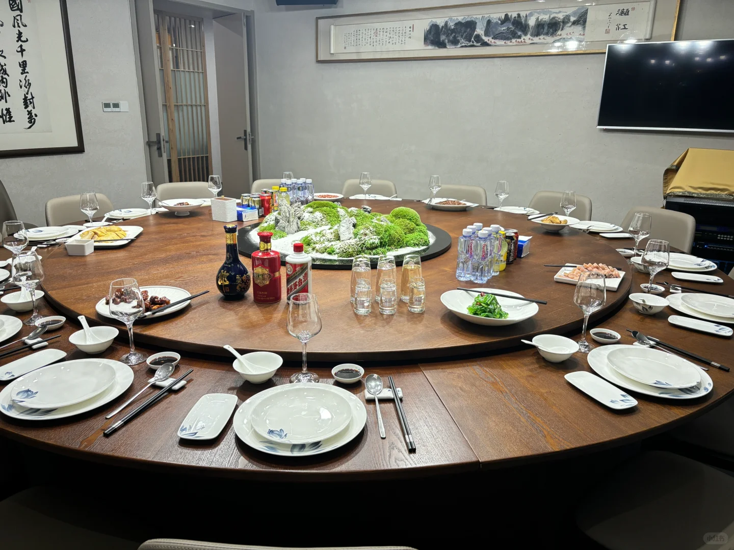 茅台青花郎红运郎品酒环节