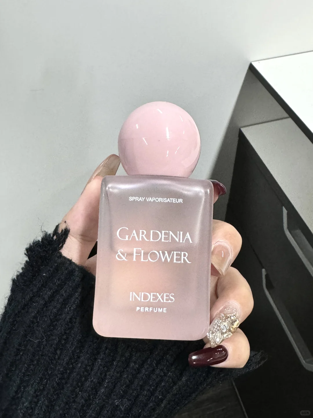 9.9r！在高铁上被800个美女追问的香水……