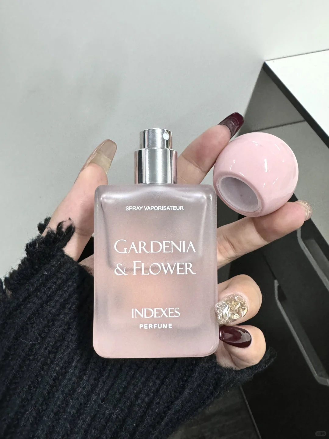 9.9r！在高铁上被800个美女追问的香水……