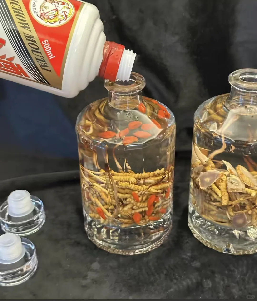 冬虫夏草泡酒