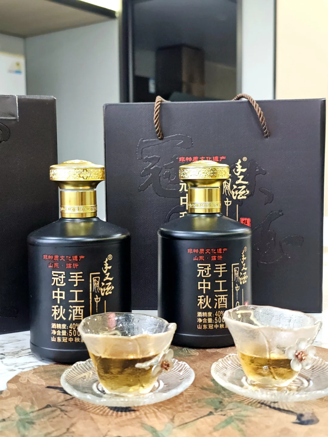 老爸拆礼盒时眼睛都亮了！爱喝酒的都喜欢！