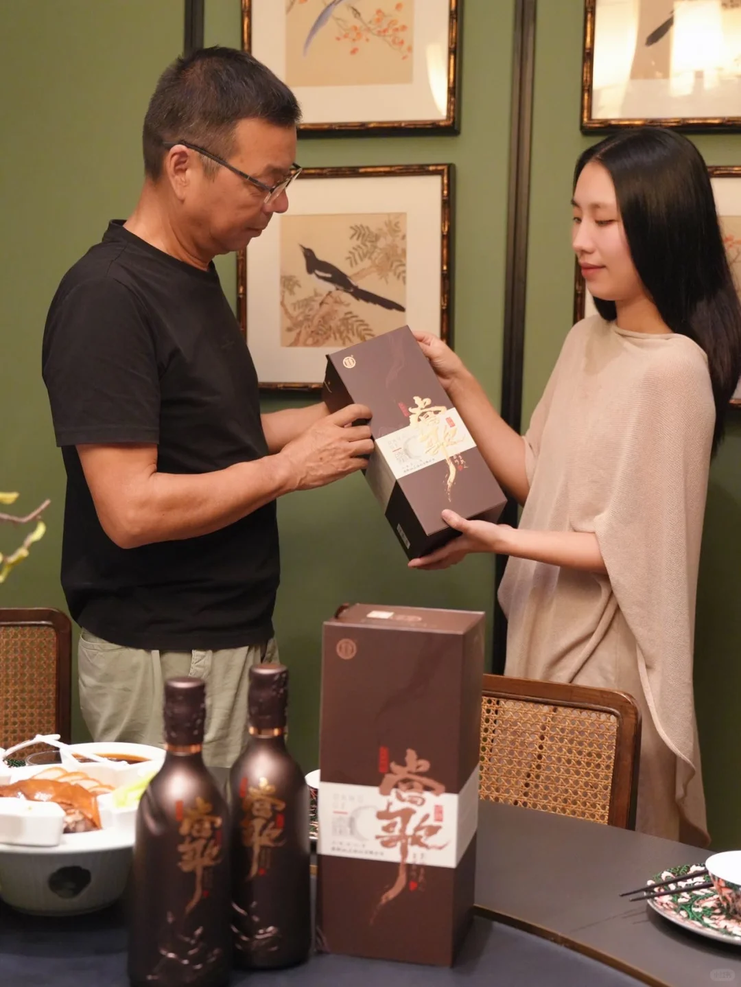 中秋家宴|举杯杜康当歌，团圆的味道都在酒里