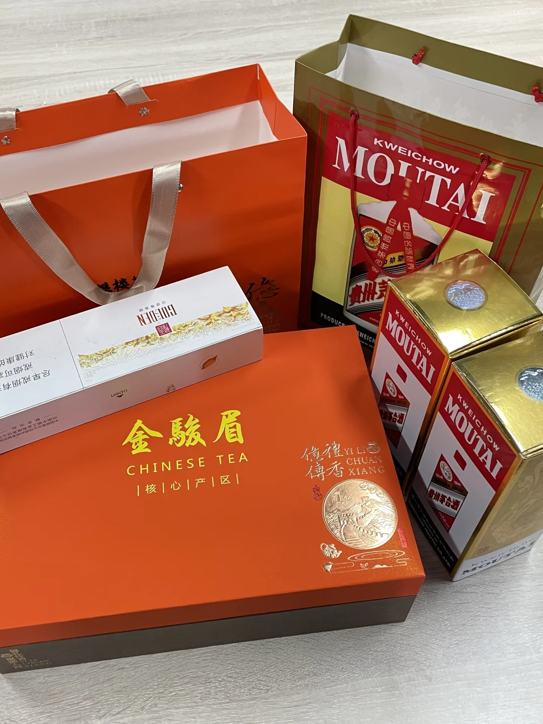 见家长送烟酒茶不踩雷！