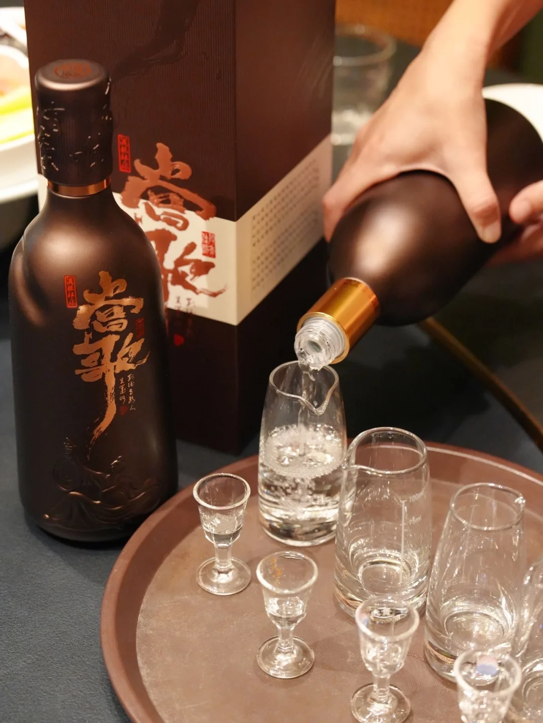 中秋家宴|举杯杜康当歌，团圆的味道都在酒里