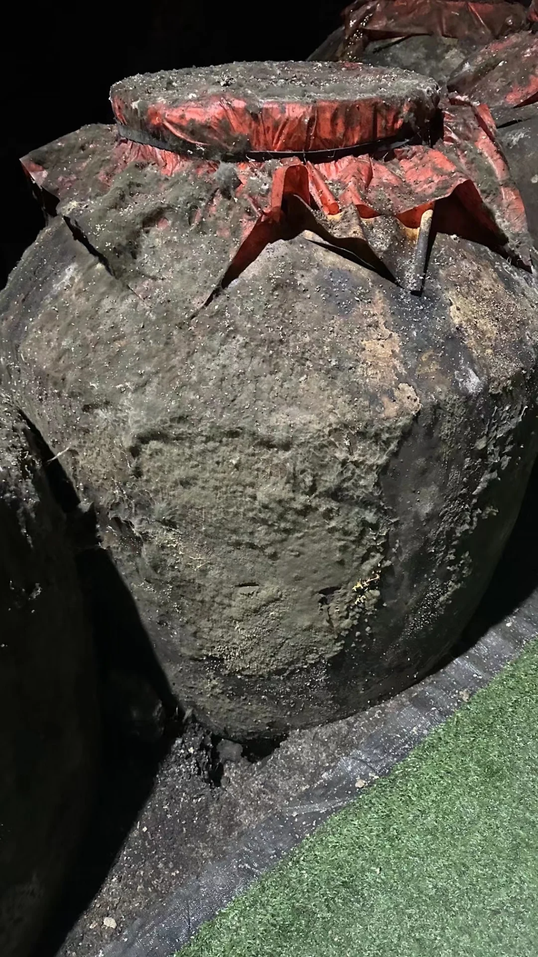 为什么白酒一定要存着喝？