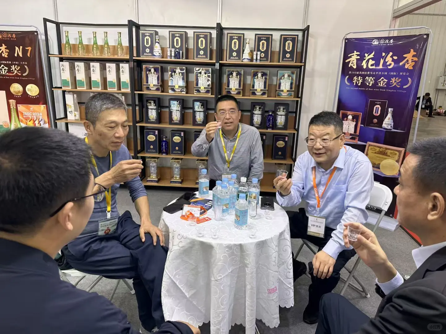 汾杏，酒香四溢，人气爆棚！