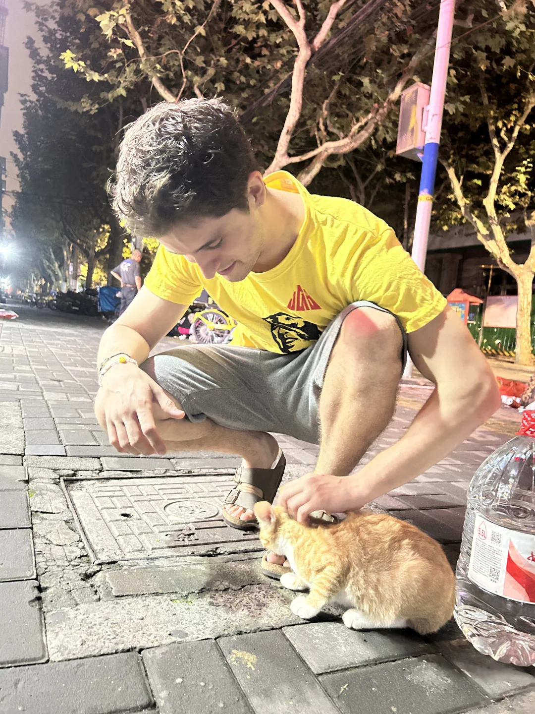 老绿瓶高粱白酒 一喝就有?