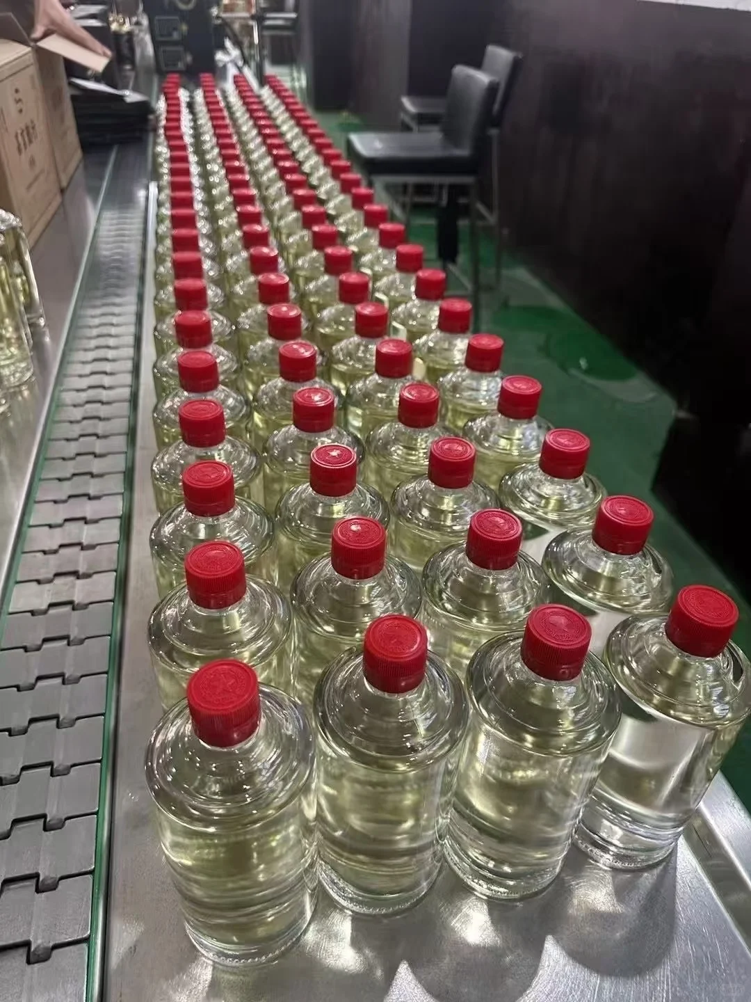 九十九一件装的是什么酒