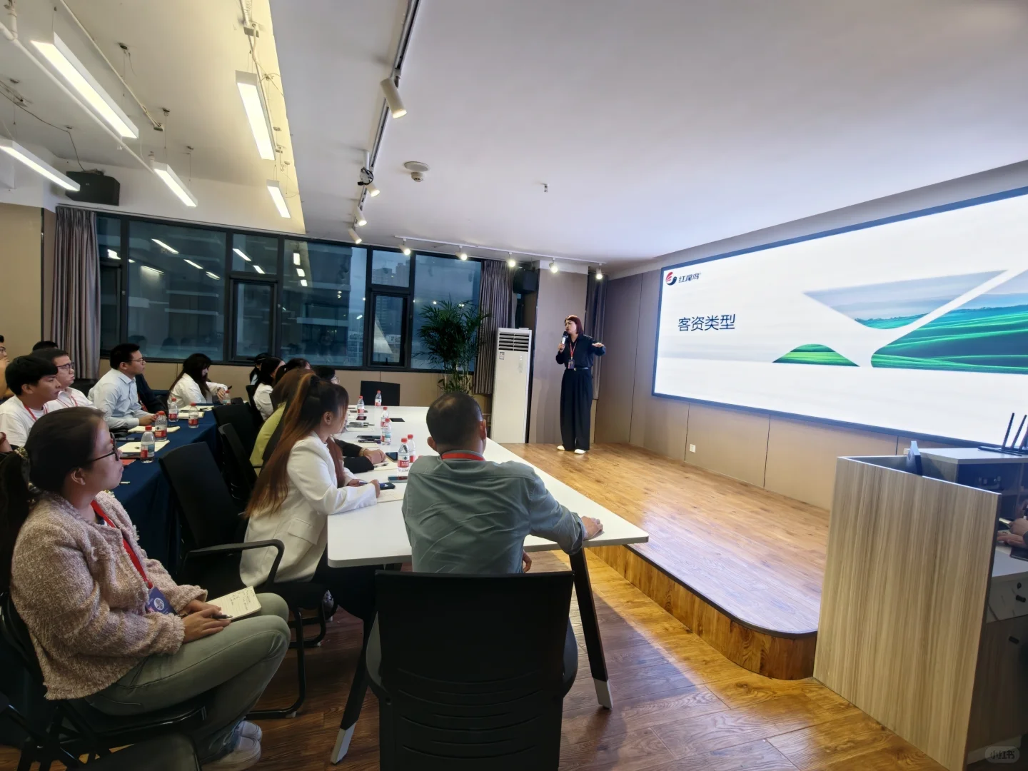 社保还双休环境又好的公司到底谁在上