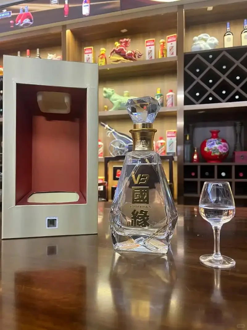 ? 国缘V3｜高端舒适型白酒的“排面王者”