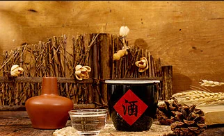 白酒小课堂：怎么判断纯粮食酒和勾兑酒？