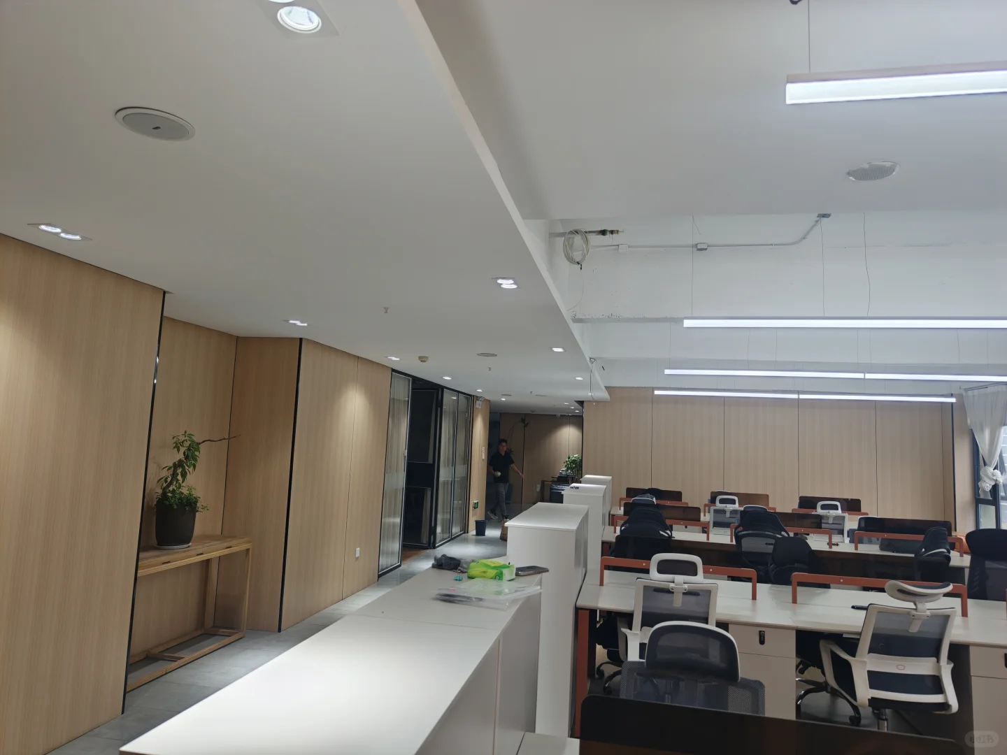 社保还双休环境又好的公司到底谁在上