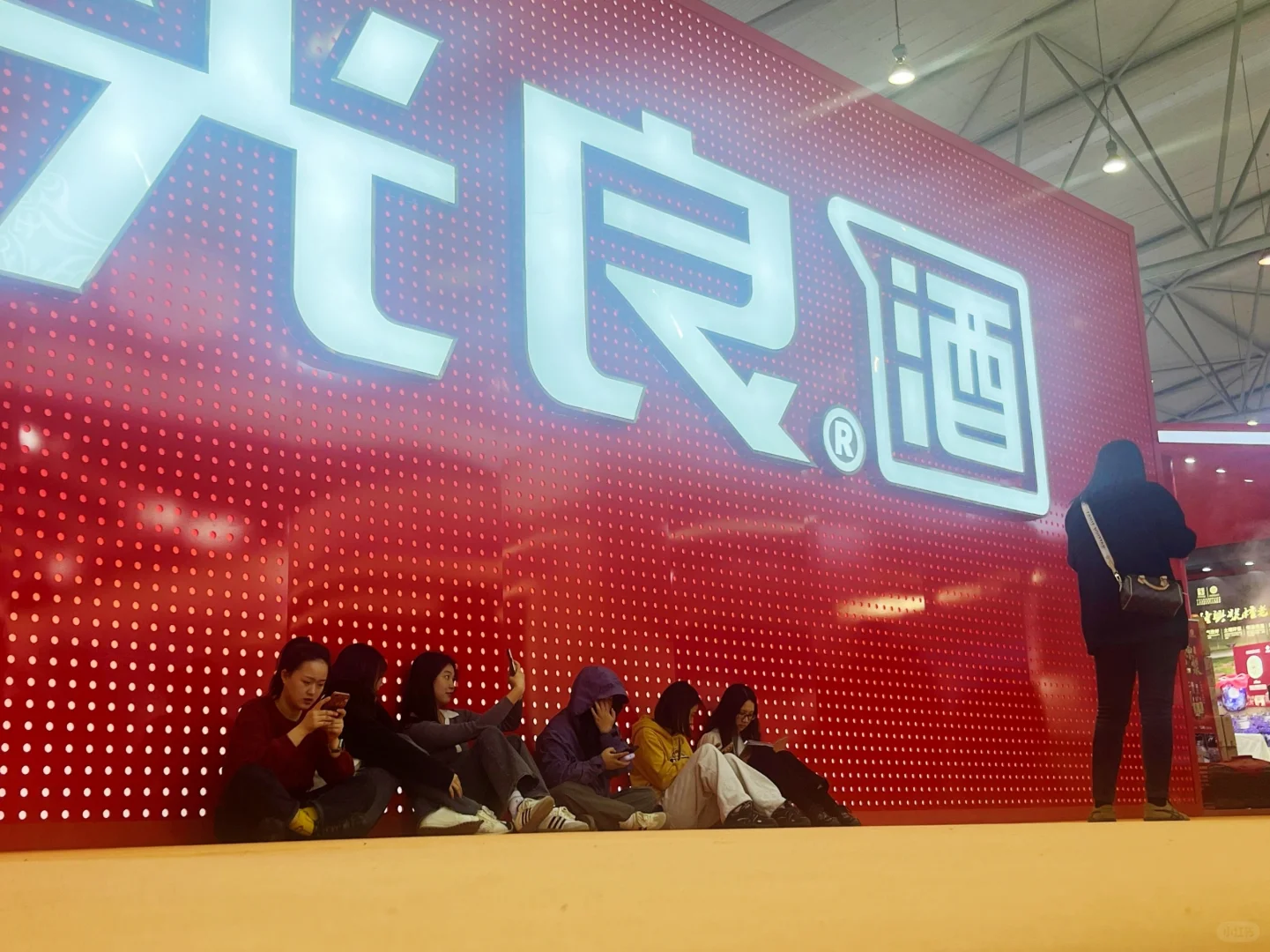 成都春糖 震惊外地人的松弛感?