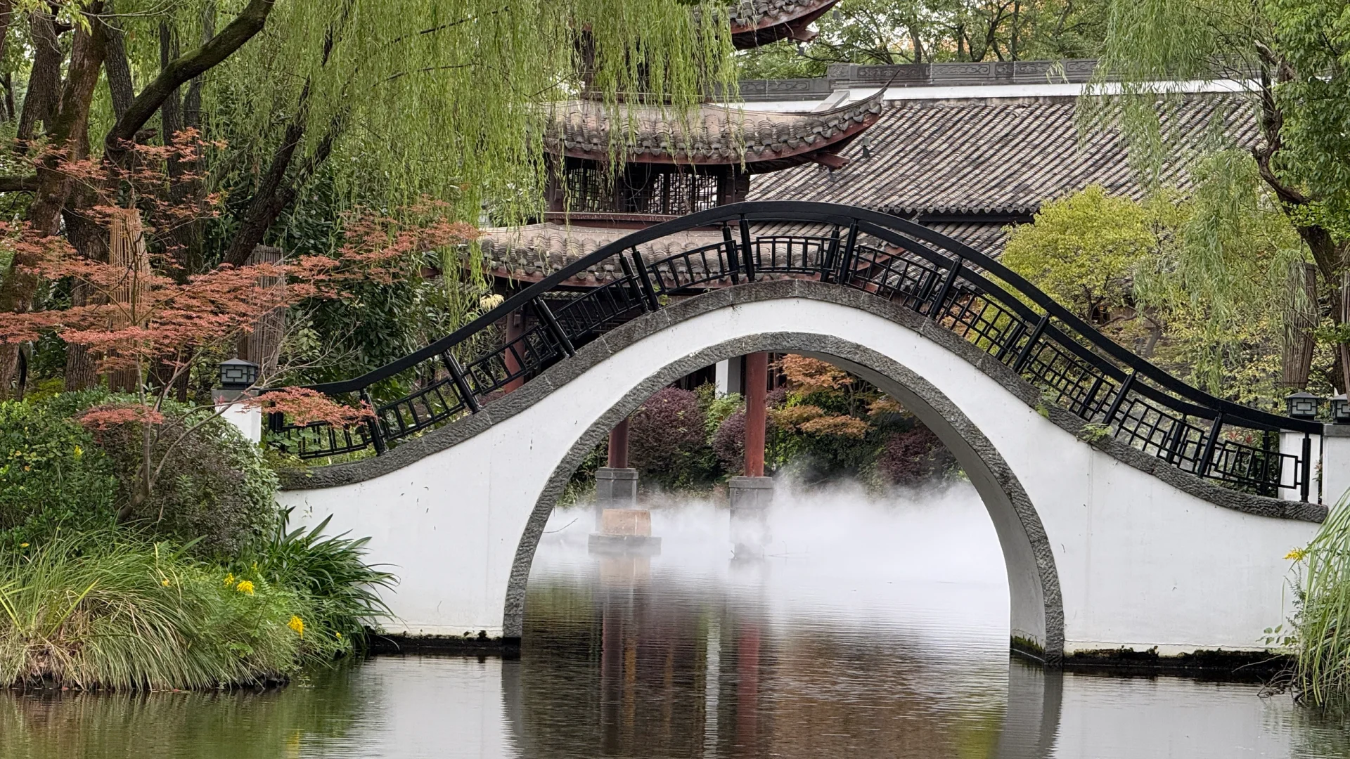 现在商务宴请也。