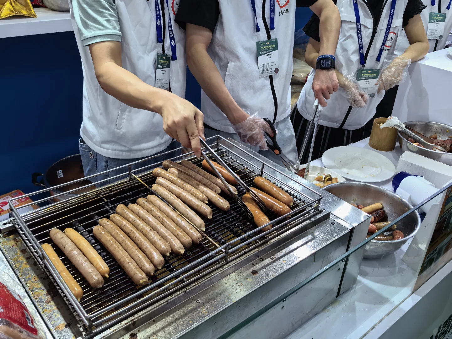 南京糖酒商品交易会偶遇吕良伟啦