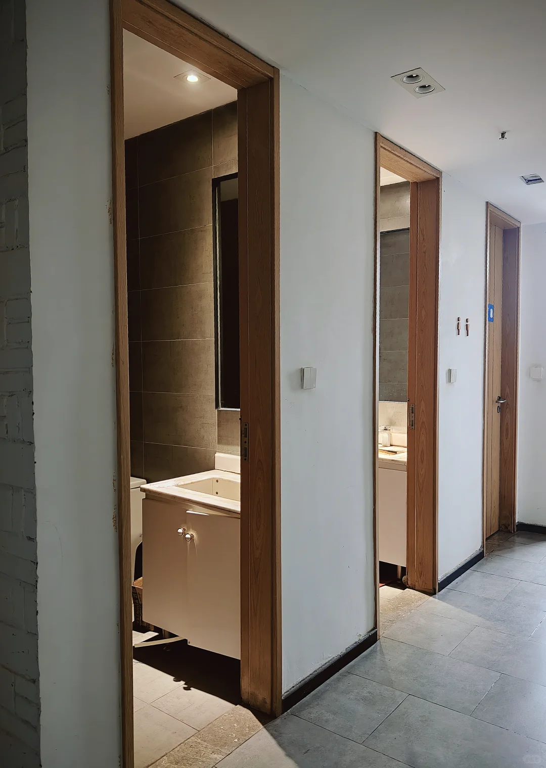 社保还双休环境又好的公司到底谁在上