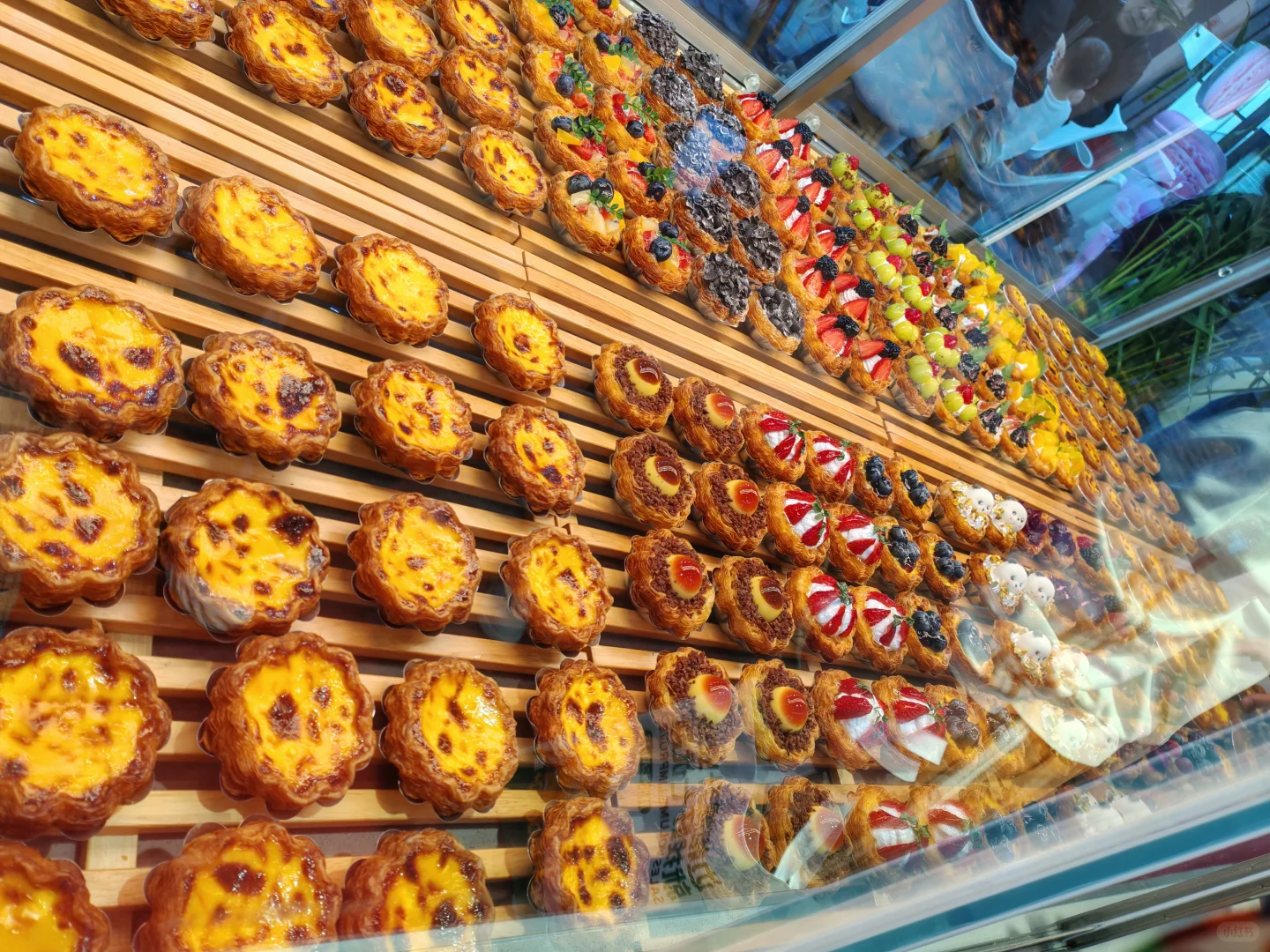 武汉人速冲!国博3天限定!喝酒免费+蛋糕吃