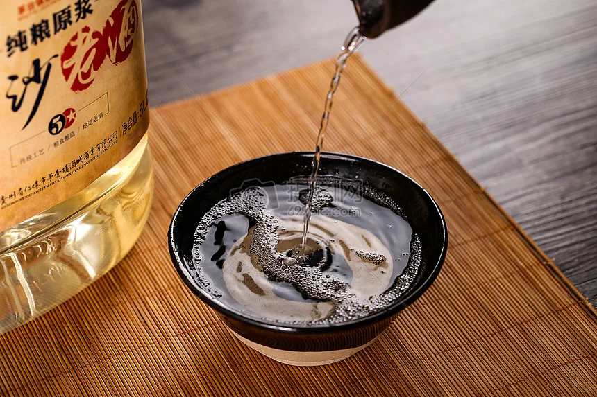 白酒的魔力：一杯酒，一场奇妙的感官之旅！