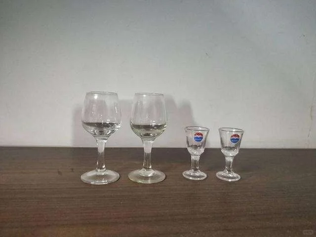 白酒入门篇：白酒品酒的三招！