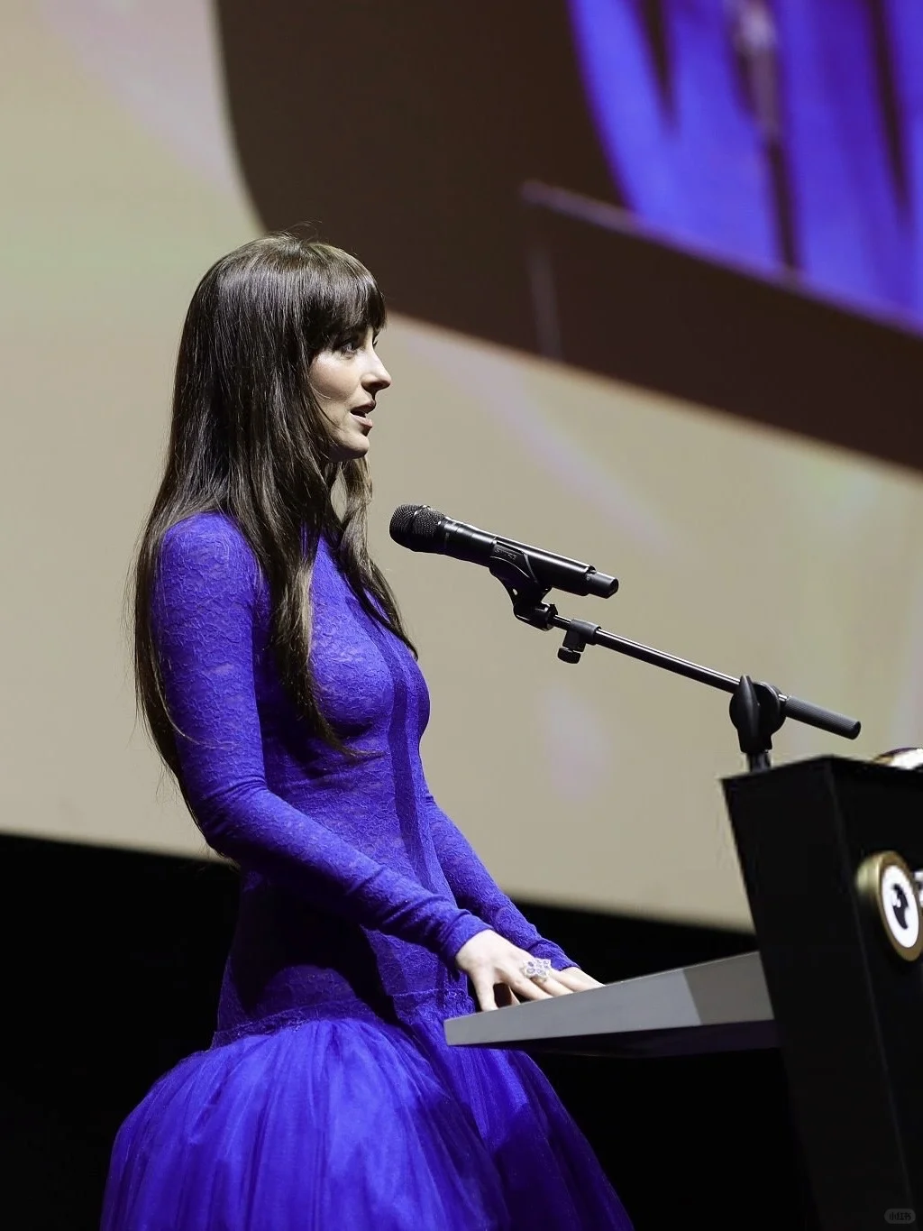 达妹今日红毯造型，好难穿的Gucci定制‼️