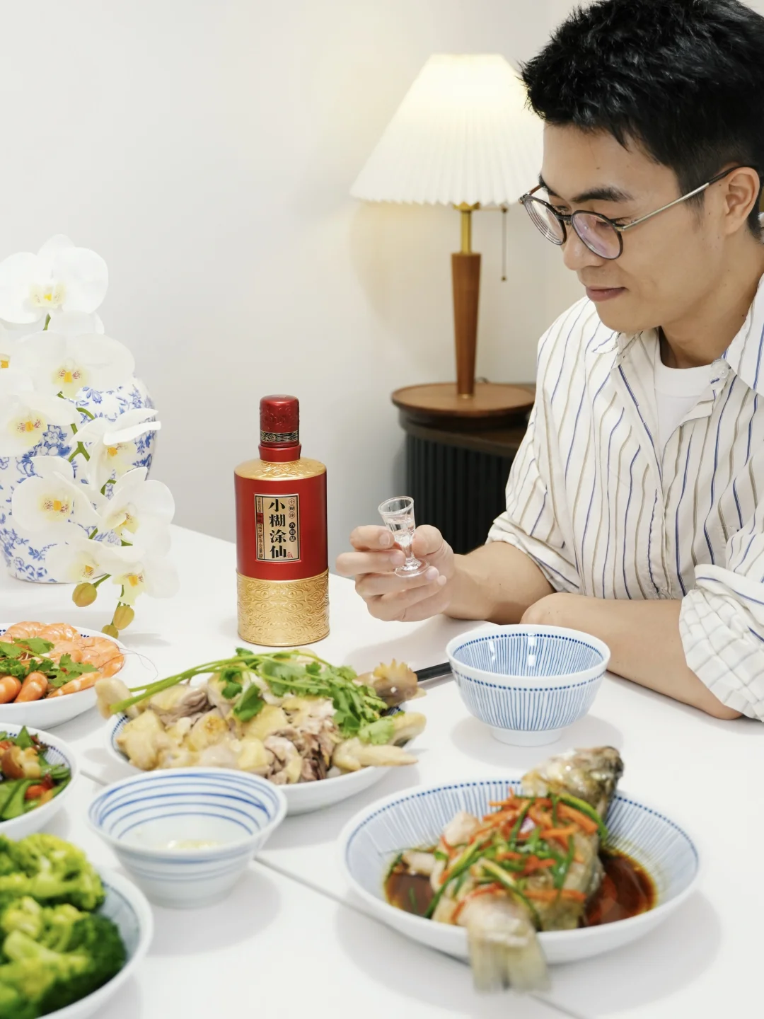 小酌一下，酒香里小糊涂的大智慧。