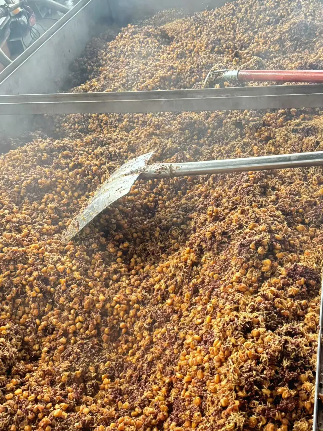 给大家推荐一下自家小作坊纯粮酿造的美酒