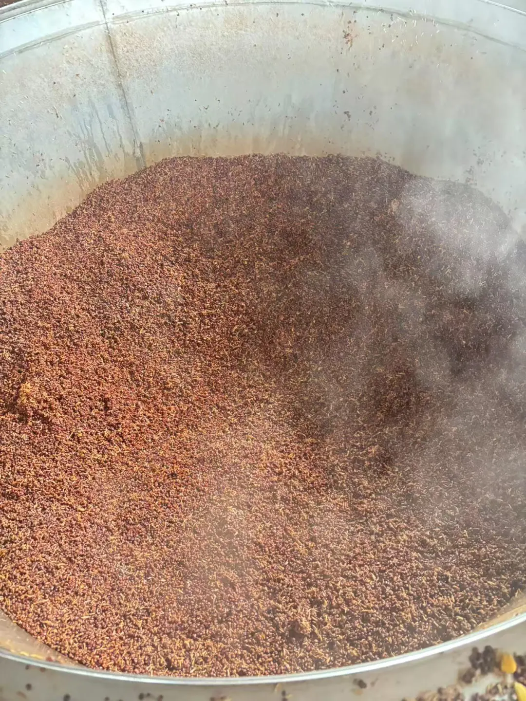 给大家推荐一下自家小作坊纯粮酿造的美酒