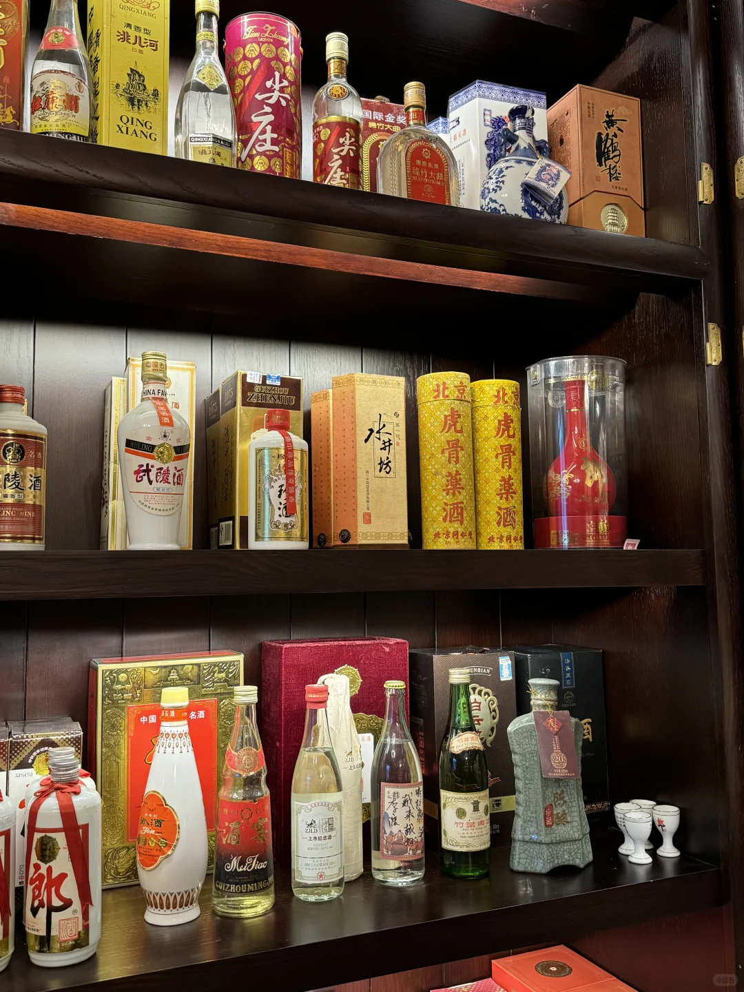 参观一下大佬的名酒体验馆 开眼界了