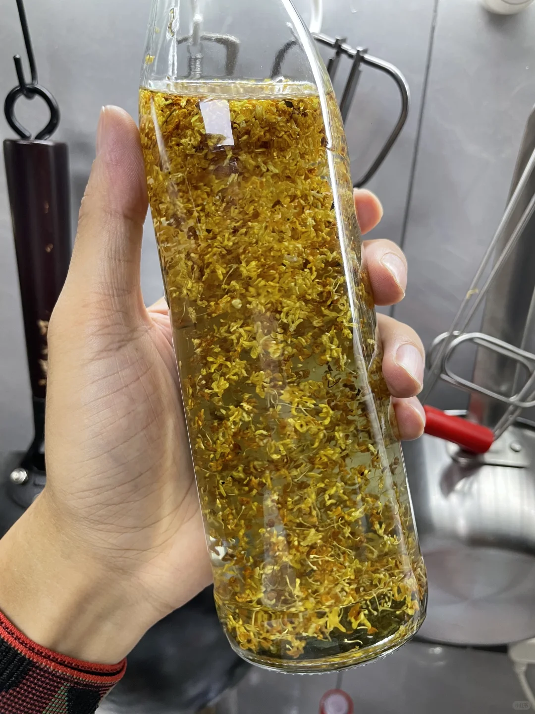 浓香型桂花酒，配料比例主打一个随意。