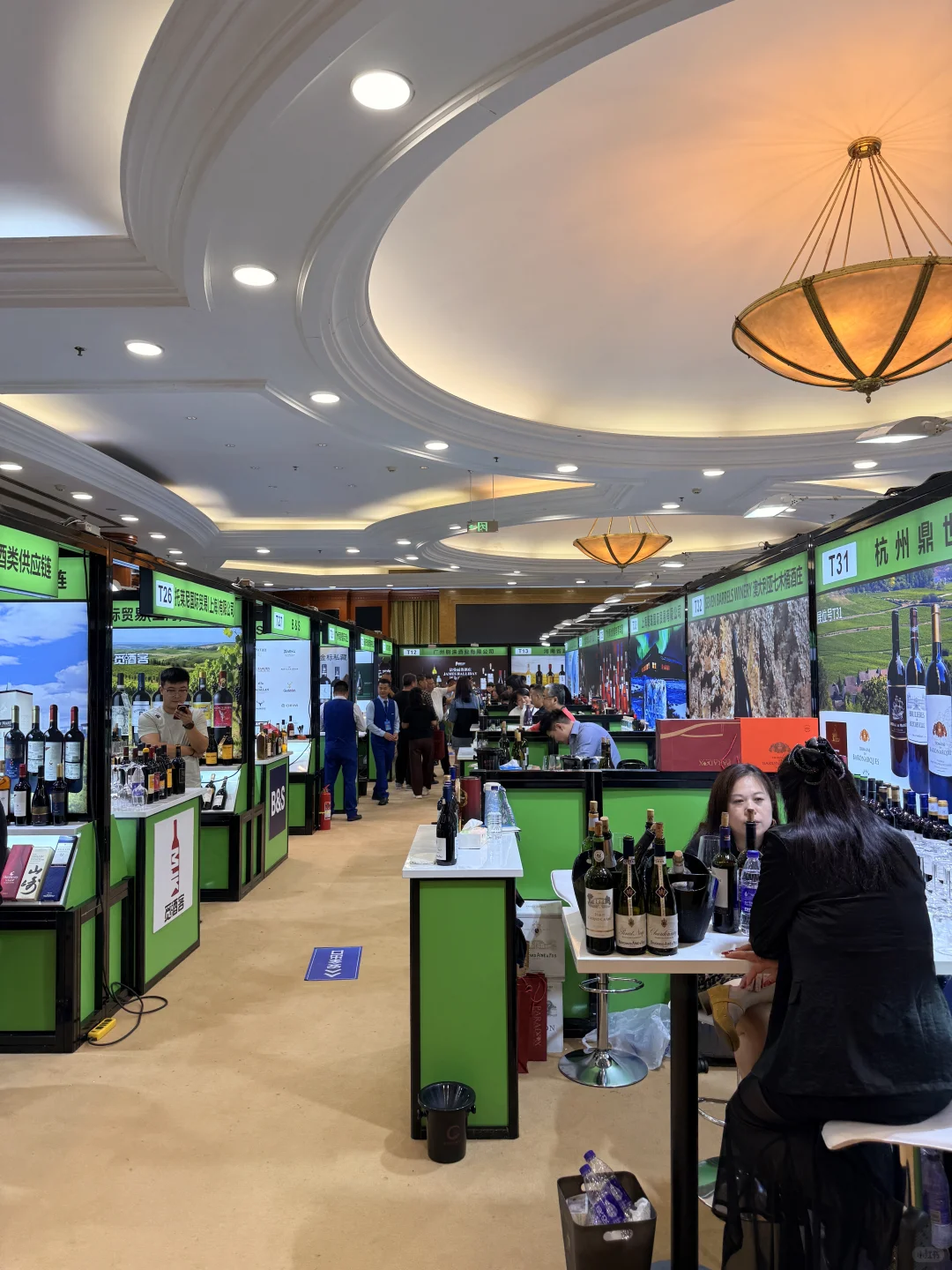 刚从秋糖酒会出来，人从众啊！