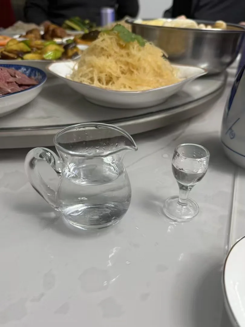 大学生初入社会必看!酒桌文化速成指南?