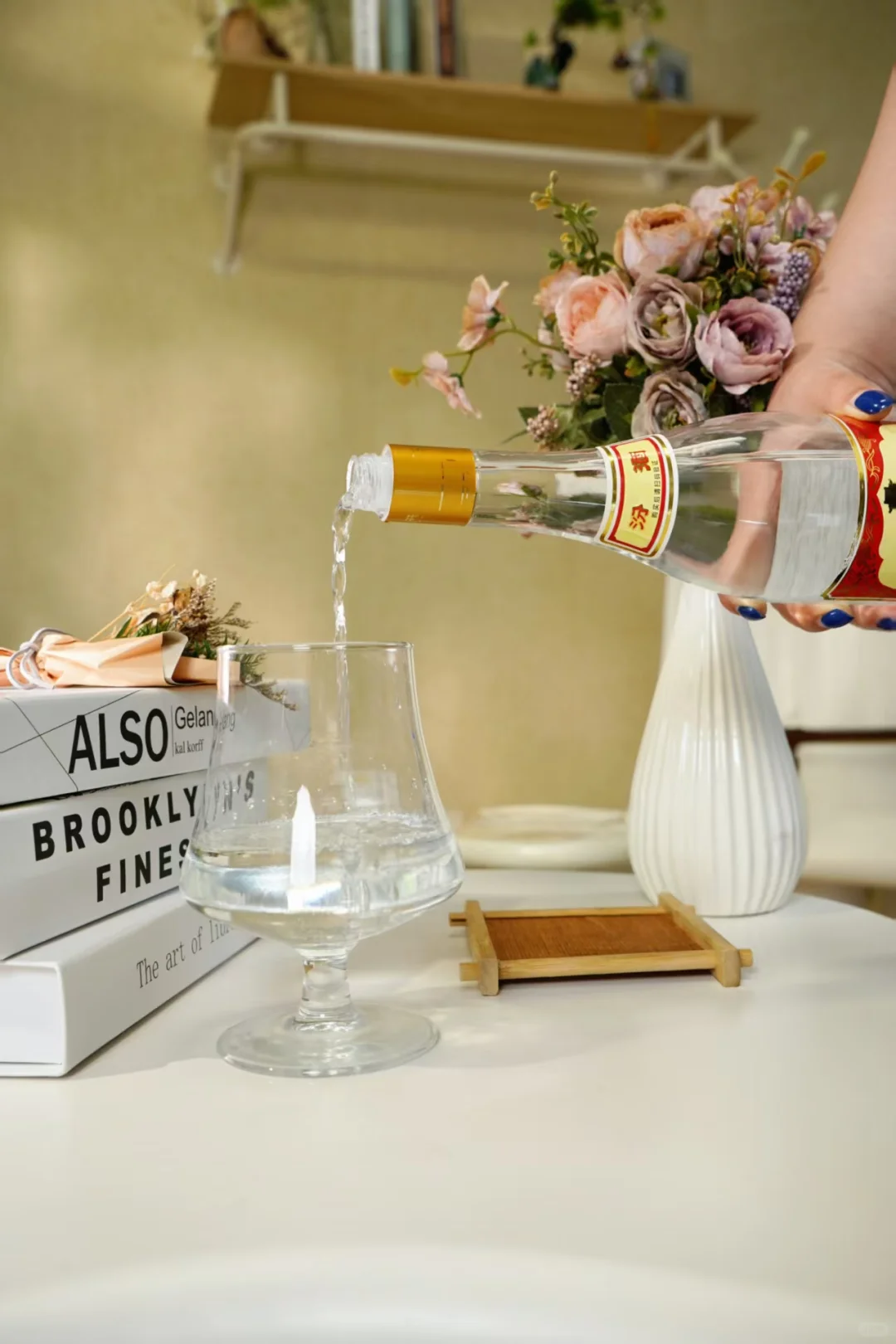 下班独饮魂！黄盖玻汾才是打工人的解乏酒