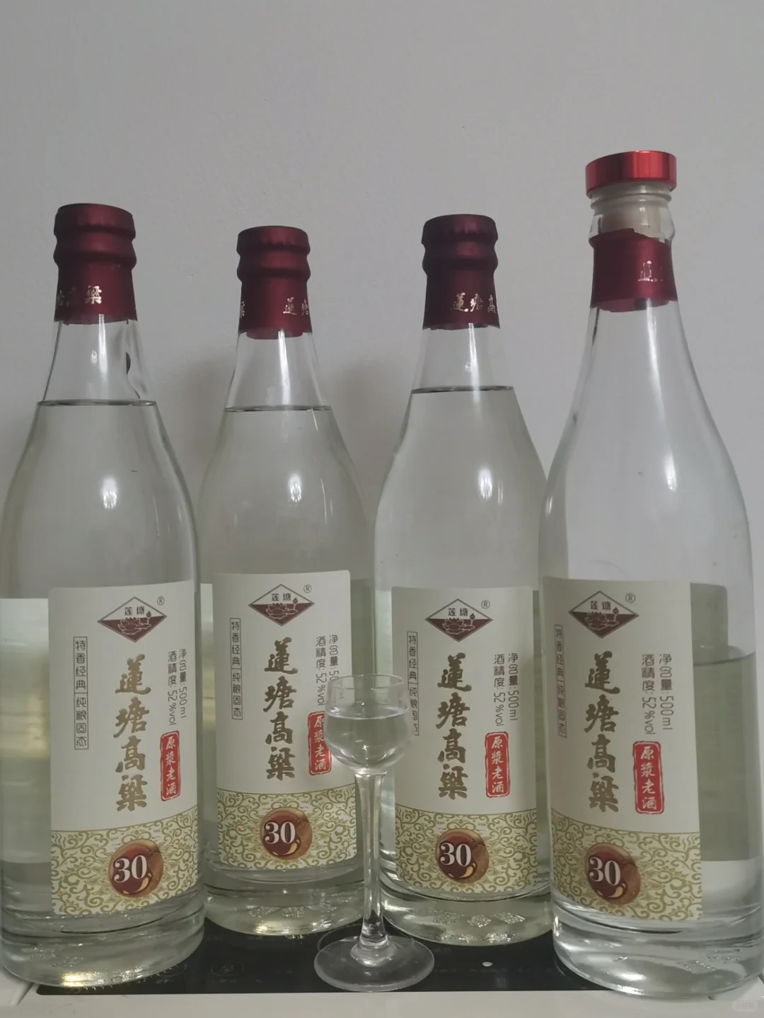 品鉴网红酒莲塘高粱30版