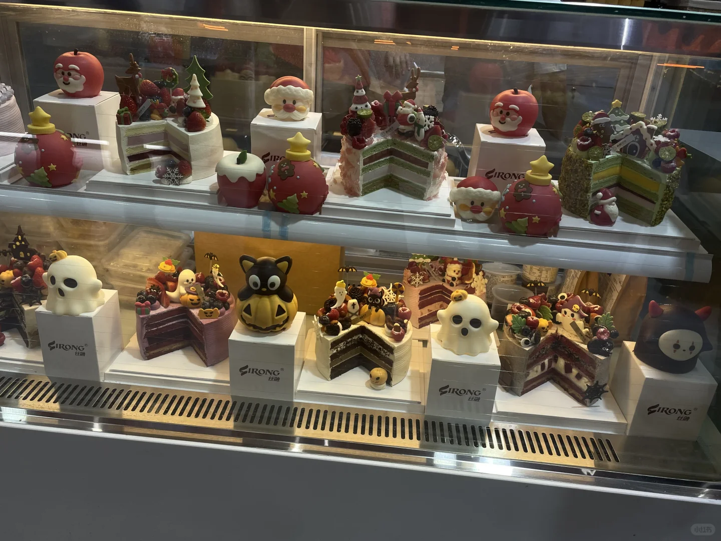 今日展会狂喝酒