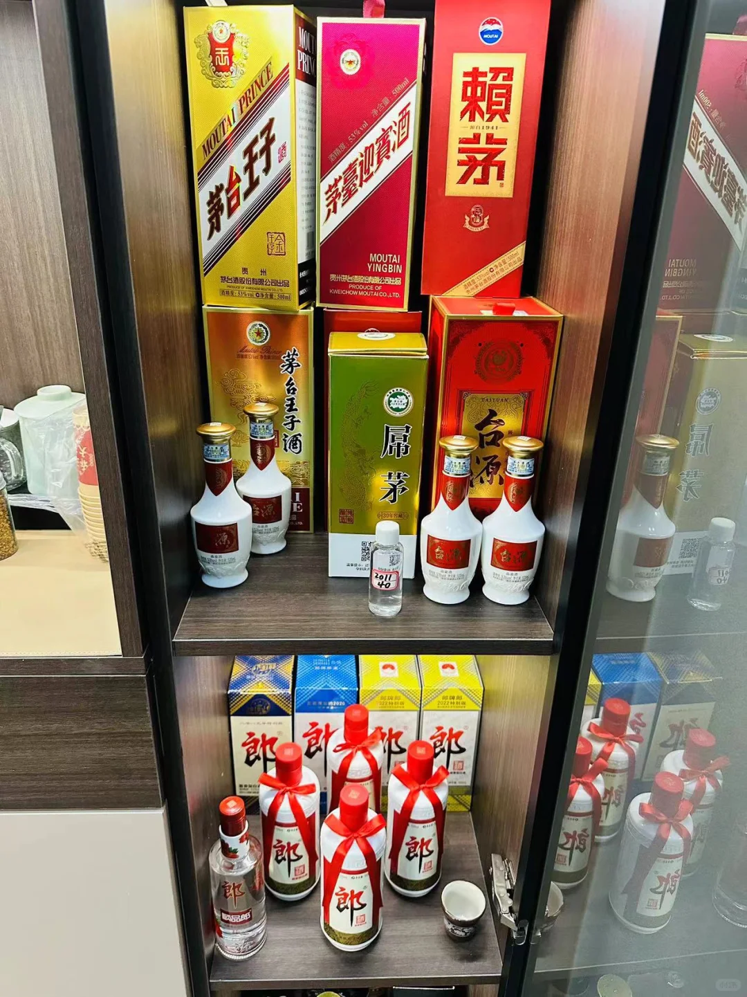 猜下这里最贵的酒?